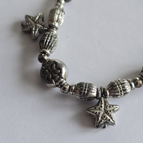 Handmade bracelet lamp work glass bead silver tone stretch stretchy - Picture 2 of 10